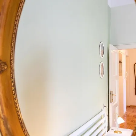 Traditional Bacvice, 3 Min Walk To The *