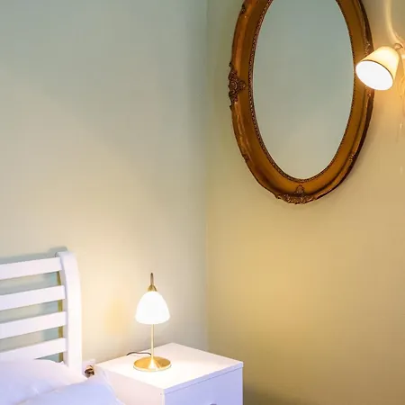 Traditional Bacvice, 3 Min Walk To The *