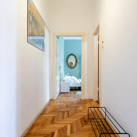 Traditional Bacvice, 3 Min Walk To The *